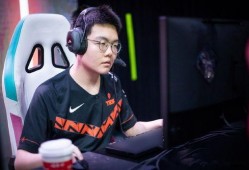 小李朝直播爆料最新消息,最新热点事件独家爆料！