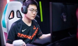 小李朝直播爆料最新消息,最新热点事件独家爆料！