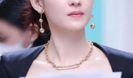 最新娱乐圈新闻爆料文,明星恋情曝光，幕后真相令人震惊！